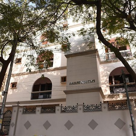 ホテル Anjani Mansion ハイデラバード エクステリア 写真